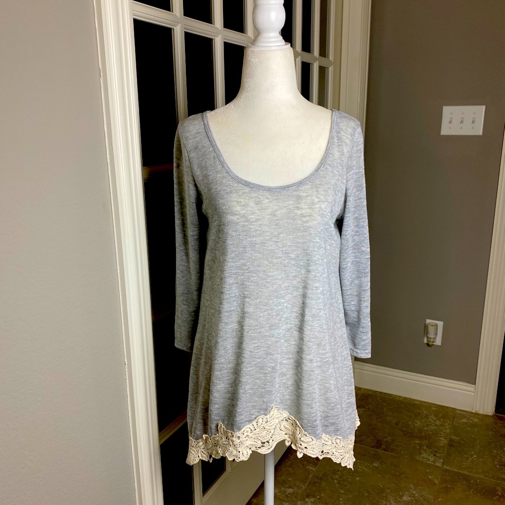 Super soft grey top